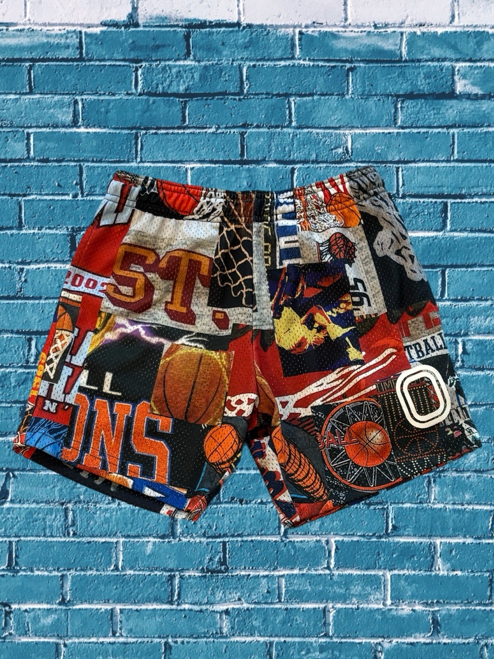 Overtime Youth Mesh Basketball Shorts Graffiti Print Athletic Size YM
